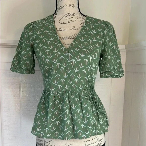 Lucky Brand Green Wrap Blouse XS 100% Cotton Natural Fibers - Picture 1 of 11